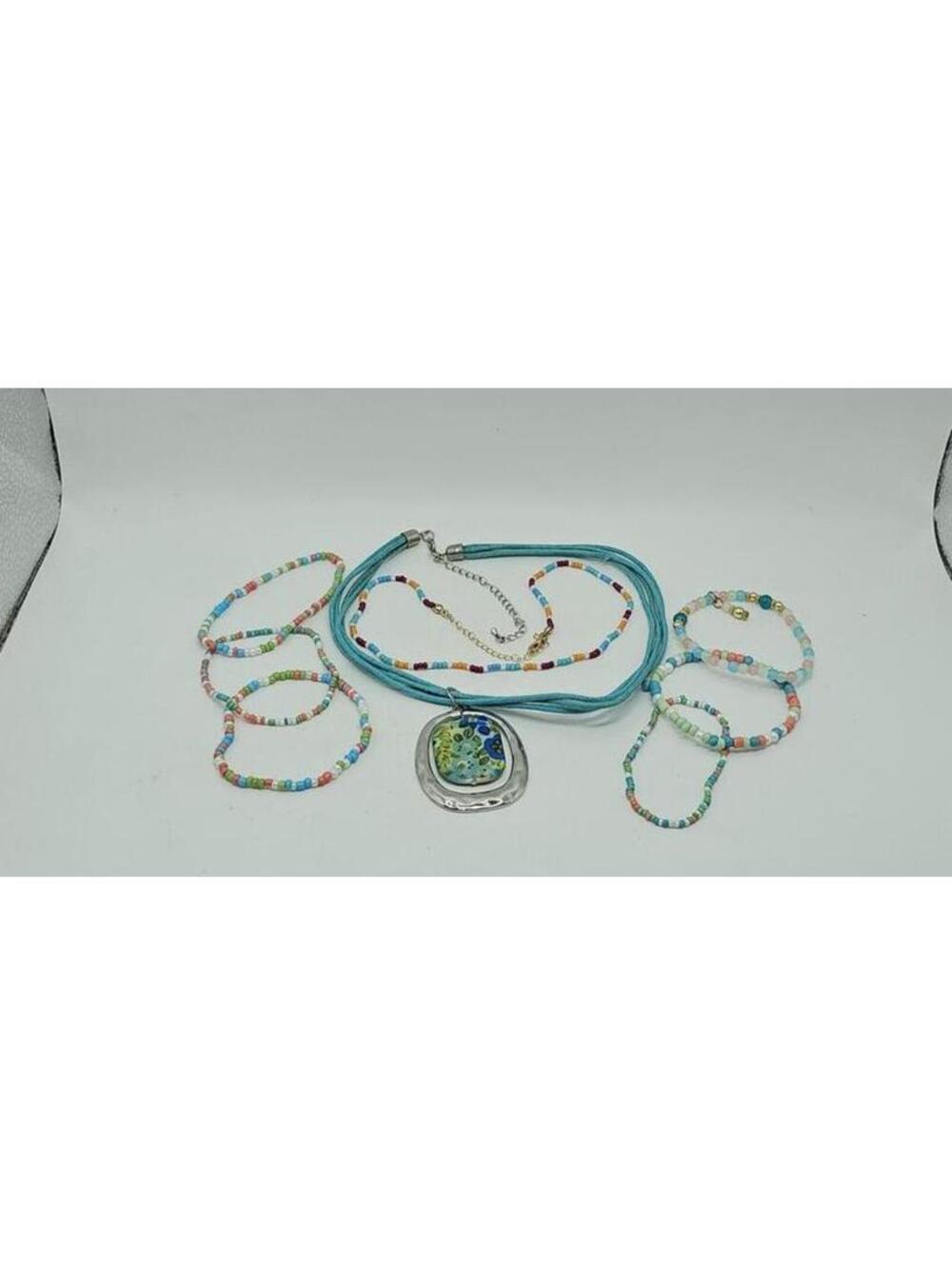 Ventage Glass Beaded Necklace and Bracelet Set with Blue Glass Pendant